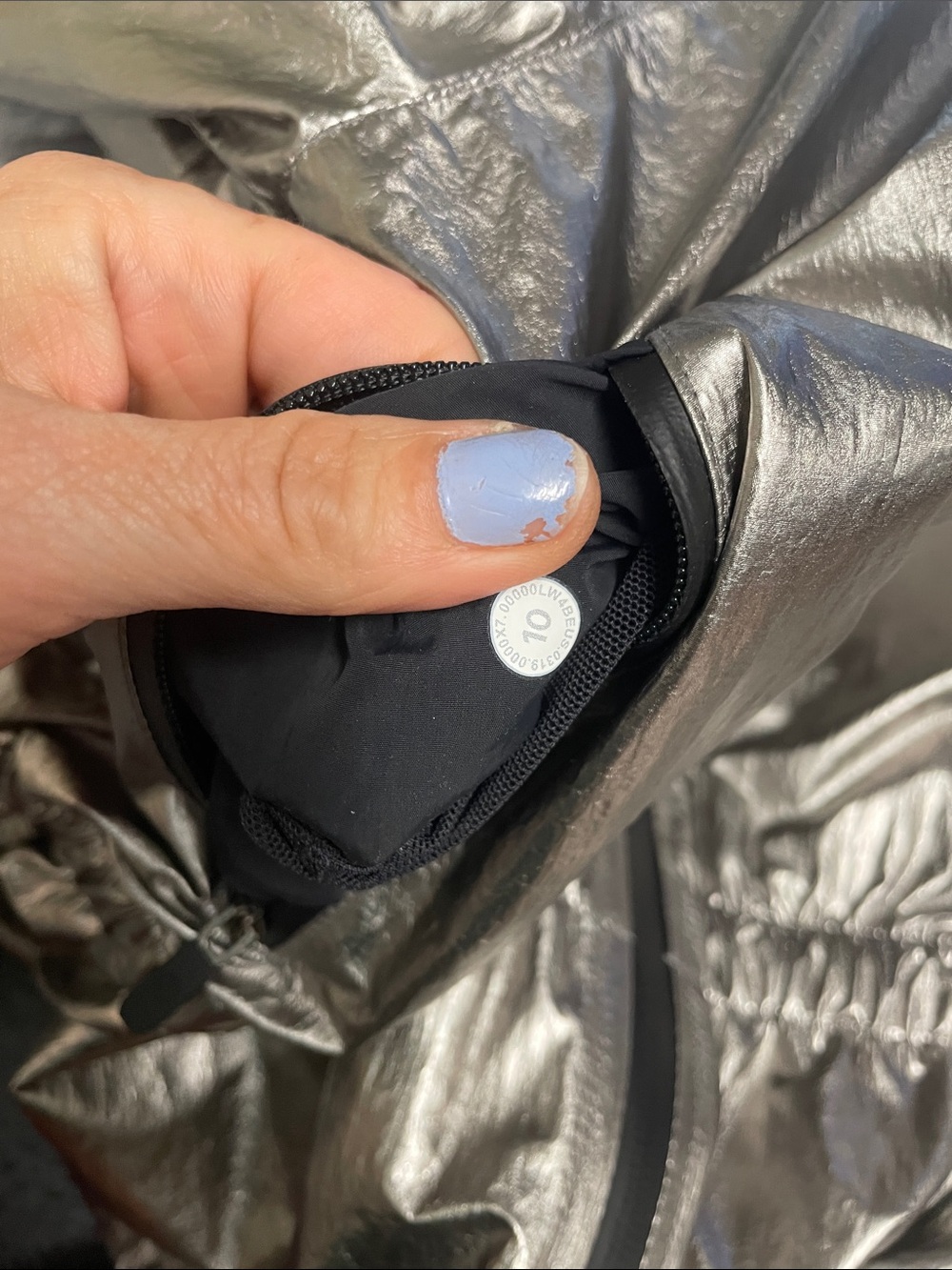 Lululemon* Barrys stronger as one Metallic Silver hooded Windbreaker coat - Picture 5 of 13